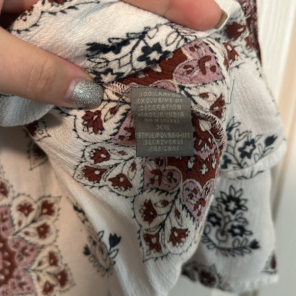 Charlotte Russe top - Picture 3 of 4